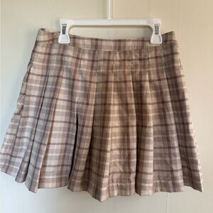Selfie Plaid Pleated Skirt in Beige and Brown NWT size small